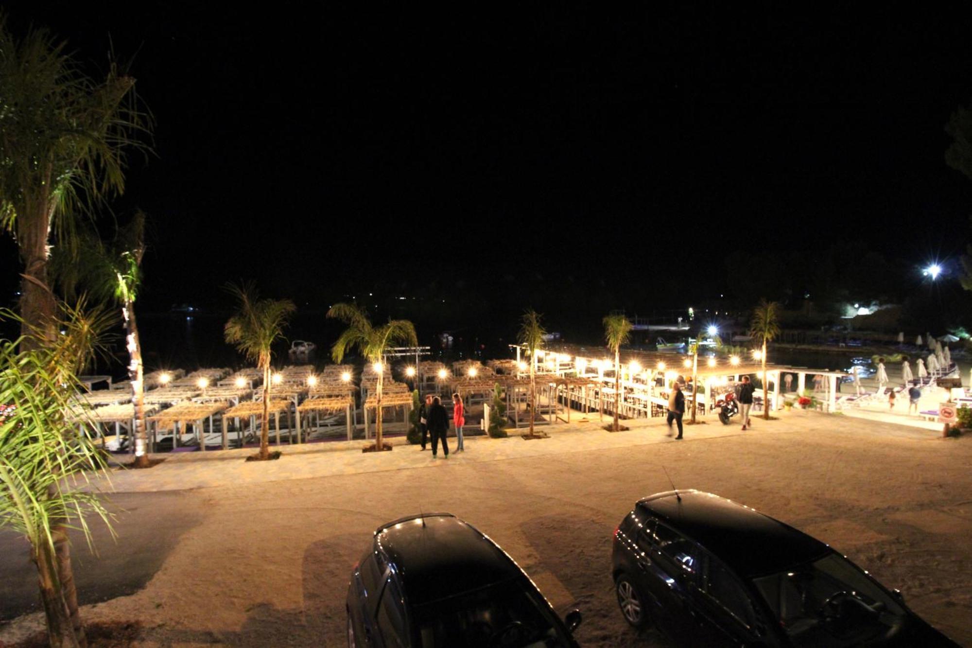 Melina'S Seaside Retreat Aparthotel Εξαμίλιο Εξωτερικό φωτογραφία