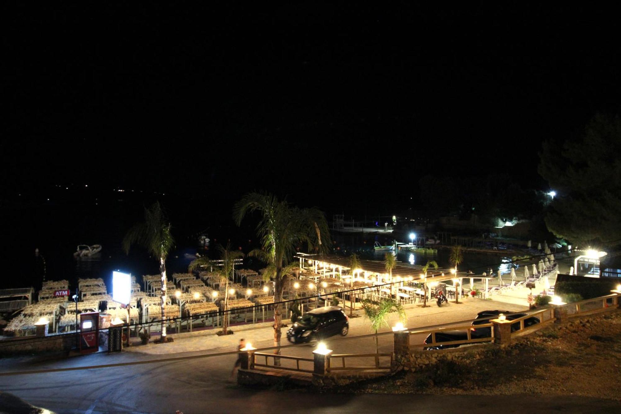 Melina'S Seaside Retreat Aparthotel Εξαμίλιο Εξωτερικό φωτογραφία