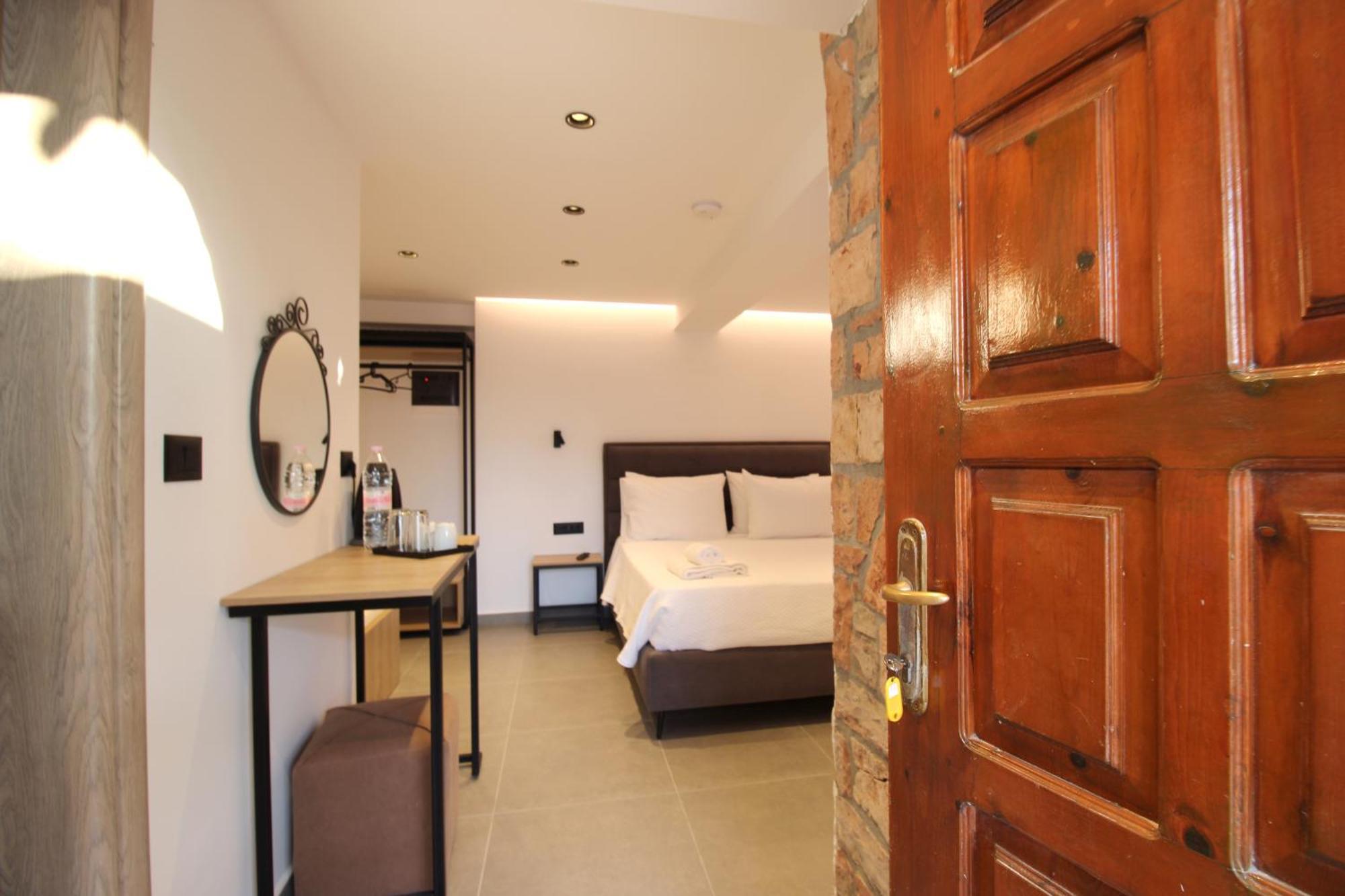 Melina'S Seaside Retreat Aparthotel Εξαμίλιο Εξωτερικό φωτογραφία
