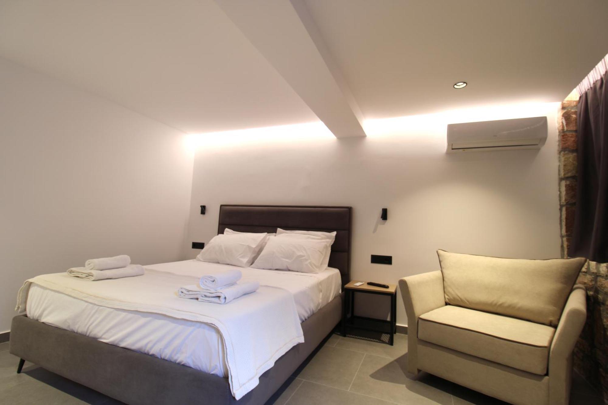 Melina'S Seaside Retreat Aparthotel Εξαμίλιο Εξωτερικό φωτογραφία