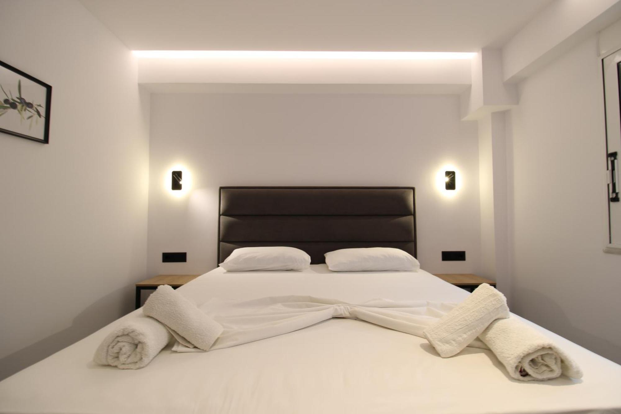 Melina'S Seaside Retreat Aparthotel Εξαμίλιο Εξωτερικό φωτογραφία