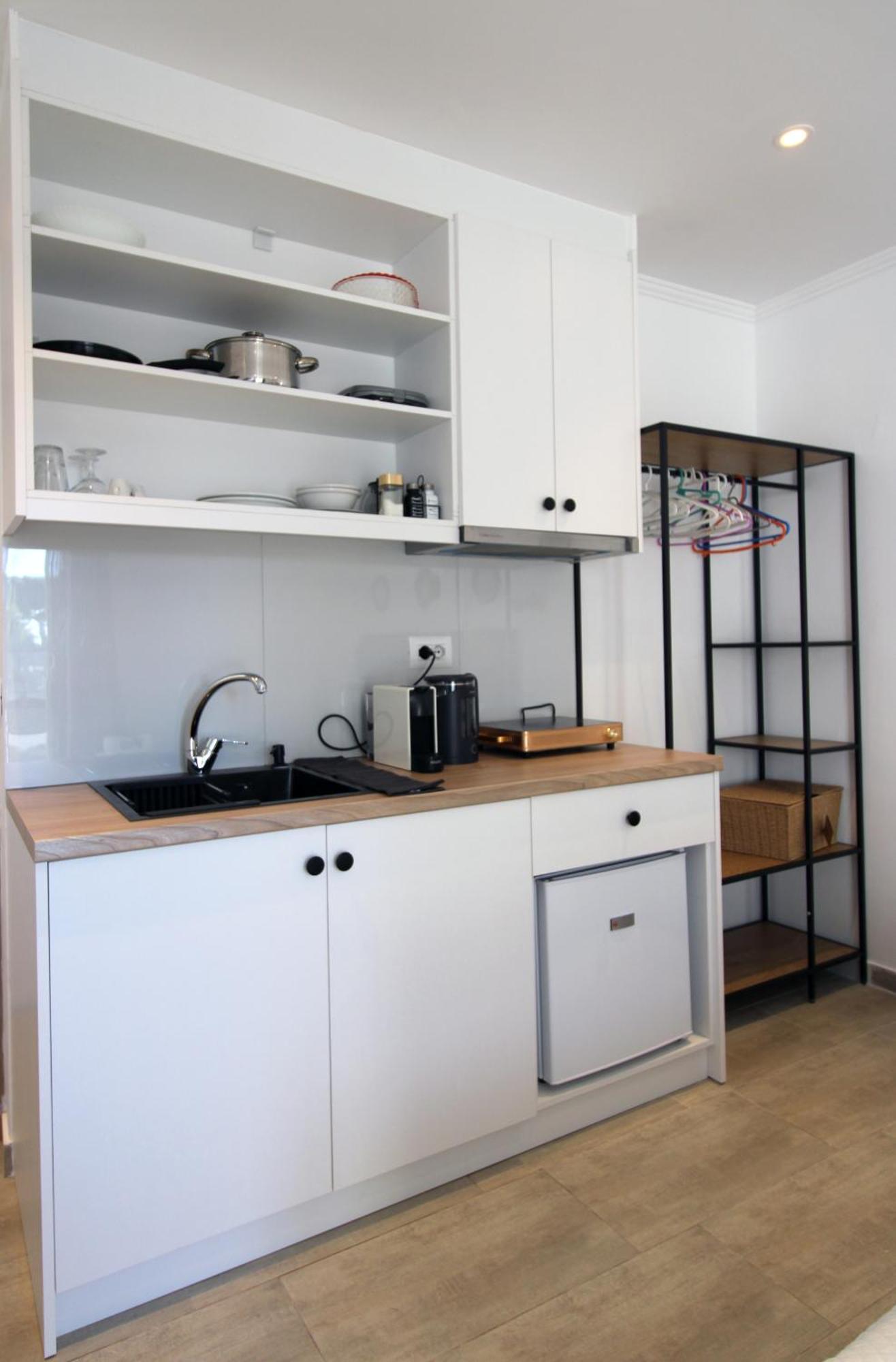 Melina'S Seaside Retreat Aparthotel Εξαμίλιο Εξωτερικό φωτογραφία